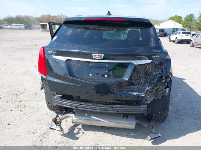 1GYKNCRSXJZ238266 Cadillac XT5 LUXURY