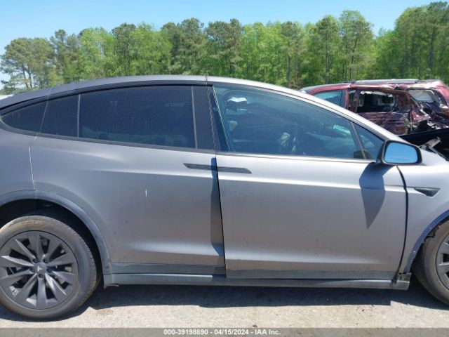 5YJXCAE28KF187899 Tesla Model X 100d/75d/long Range