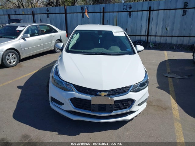 Chevrolet Cruze Lt Auto 2018 1G1BE5SM7J7106566 Image 13