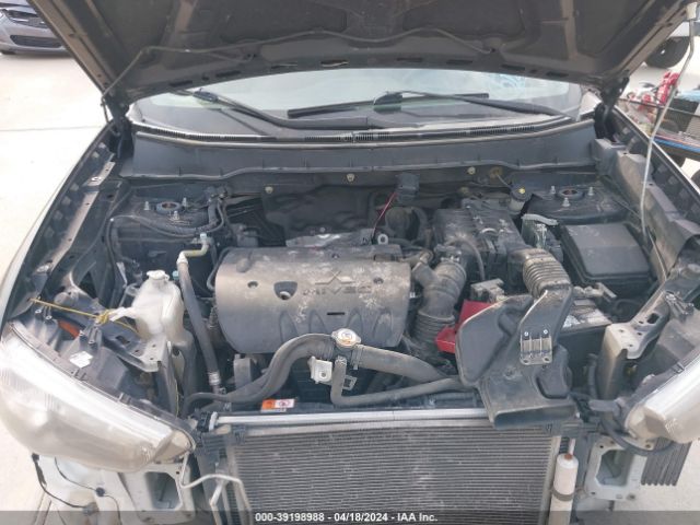 JA4AP3AU4JU005127 Mitsubishi Outlander Sport 2.0 Le