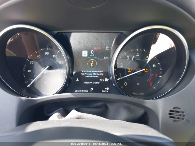 2019 JAGUAR F-PACE SADCS2FX4KA390397 Photo 6