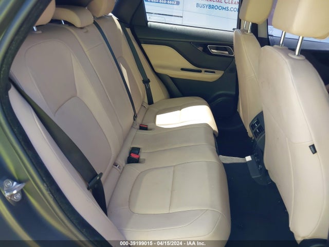 2019 JAGUAR F-PACE SADCS2FX4KA390397 Photo 7