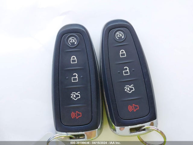 Ford ESCAPE SE 2019 1FMCU9GD8KUB50976 Image 11