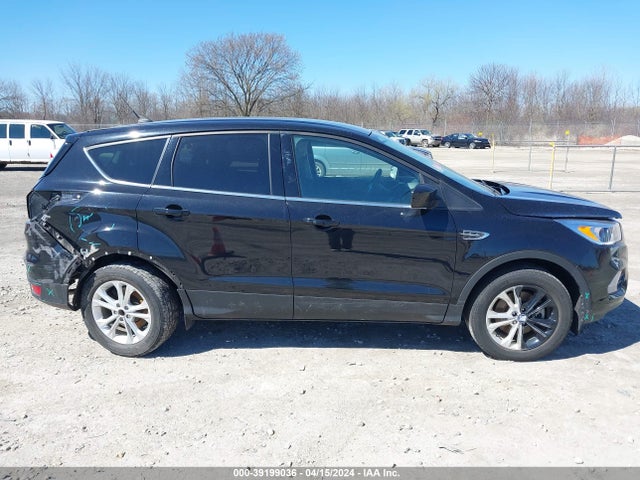 Ford ESCAPE SE 2019 1FMCU9GD8KUB50976 Image 14