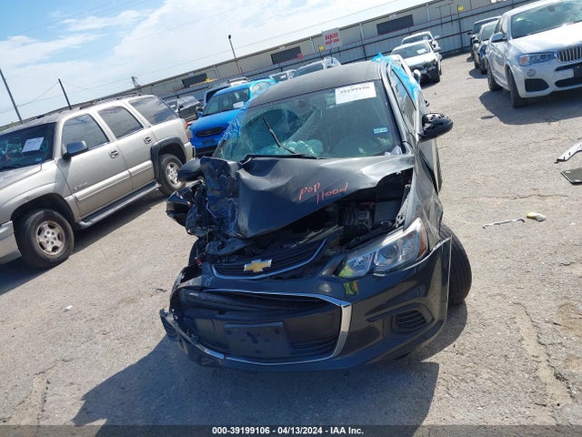 Chevrolet Sonic Lt Auto 2018 1G1JD5SHXJ4103812 Image 11