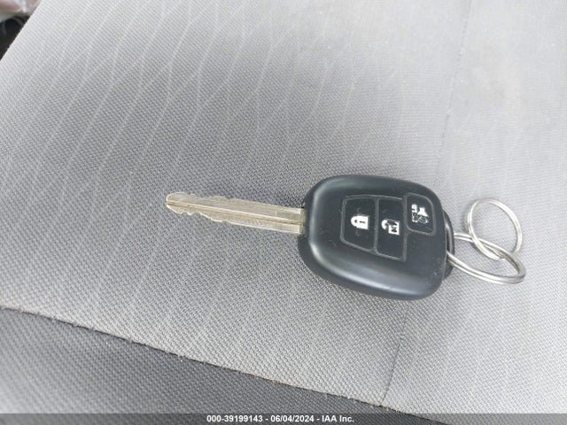 Toyota Tacoma Sr5 2017 5TFAX5GN0HX083575 Image 11