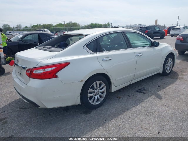 Nissan Altima 2.5 S 2016 1N4AL3AP2GC187314 Image 4