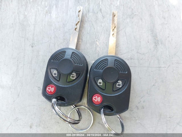 Ford ESCAPE SE 2017 1FMCU0GD8HUC85864 Image 11