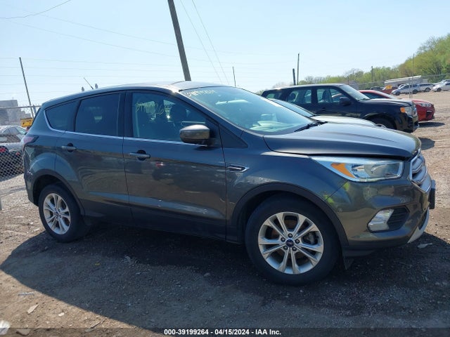 Ford ESCAPE SE 2017 1FMCU0GD8HUC85864 Image 13
