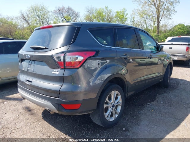 Ford ESCAPE SE 2017 1FMCU0GD8HUC85864 Image 4