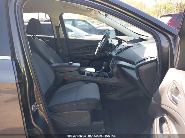 Ford ESCAPE SE 2017 1FMCU0GD8HUC85864 Image 5