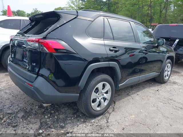 Toyota RAV4 LE 2019 2T3H1RFV0KC011667 Image 4