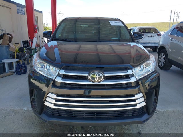 Toyota Highlander Le 2019 5TDZARFHXKS051740 Image 12
