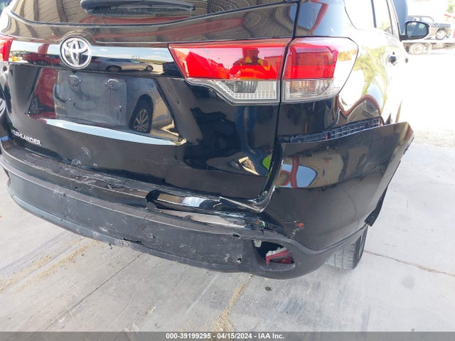 Toyota Highlander Le 2019 5TDZARFHXKS051740 Image 6