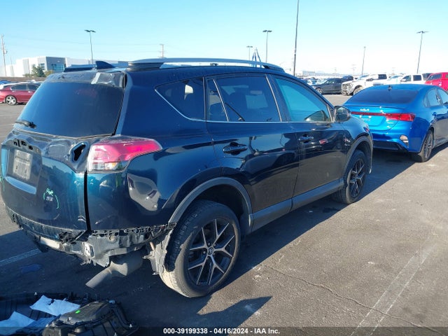 Toyota RAV4 SE 2017 2T3NFREV9HW386034 Image 4