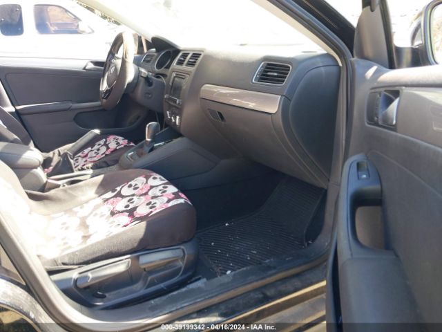 3VWDB7AJXHM243087 Volkswagen Jetta 1.4t Se