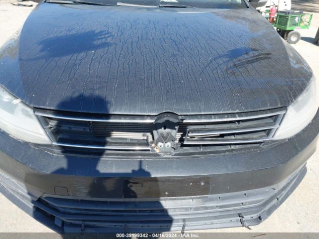 3VWDB7AJXHM243087 Volkswagen Jetta 1.4t Se