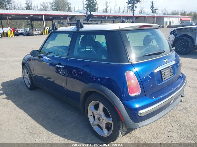 2003 MINI COOPER WMWRC33423TC38952 Photo 2
