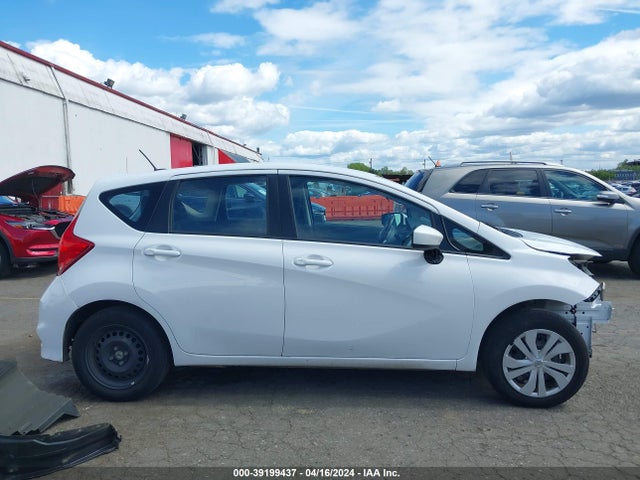 Nissan Versa Note Sv 2018 3N1CE2CP1JL360498 Image 14