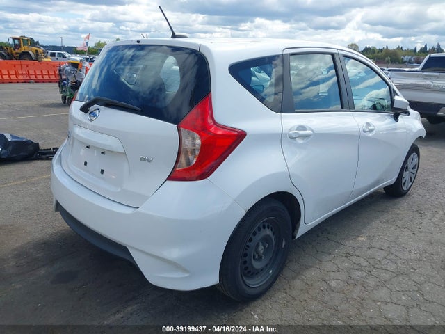 Nissan Versa Note Sv 2018 3N1CE2CP1JL360498 Image 4