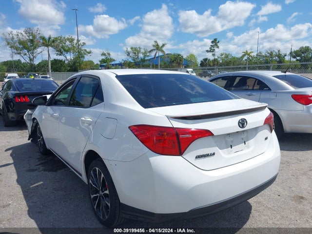 Toyota COROLLA SE 2018 2T1BURHE1JC059499 Image 3