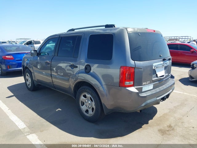 Honda PILOT LX 2014 5FNYF4H2XEB030565 Image 3
