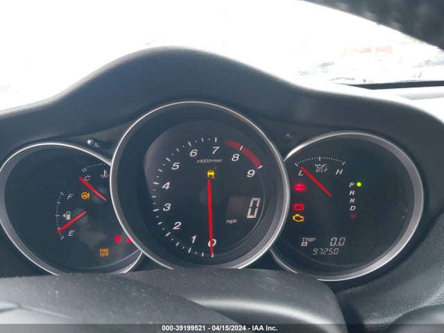 39199521 :رقم المزاد ، JM1FE17N940103412 vin ، 2004 Mazda Rx-8 Sport Automatic مزاد بيع