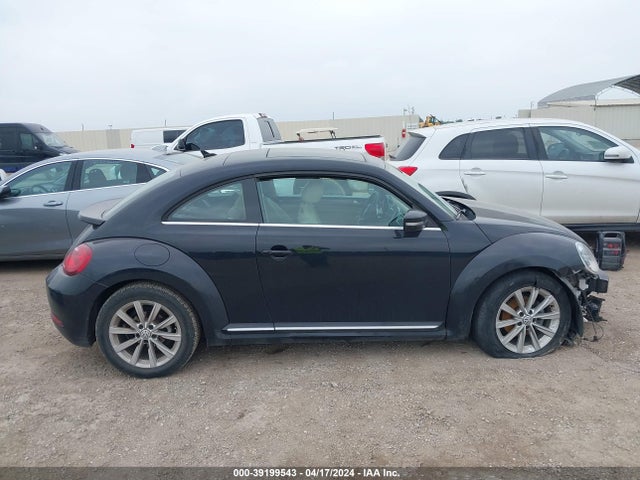 3VWJD7AT9JM712397 Volkswagen Beetle 2.0t Se