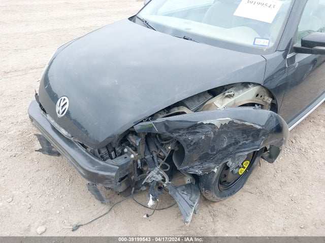 3VWJD7AT9JM712397 Volkswagen Beetle 2.0t Se