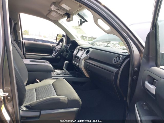 5TFEM5F14FX092883 Toyota Tundra Sr5 4.6l V8