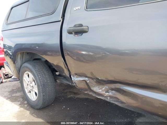 5TFEM5F14FX092883 Toyota Tundra Sr5 4.6l V8