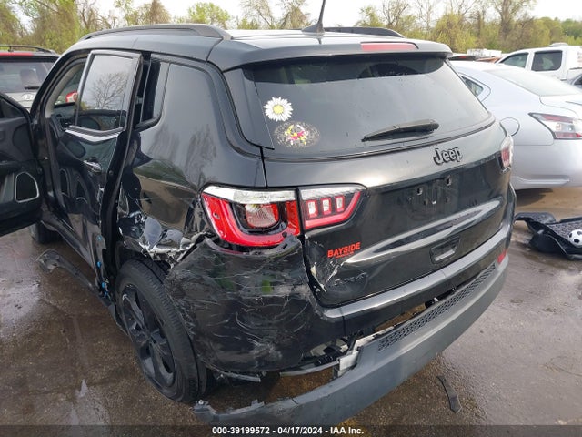3C4NJDBB5KT807435 Jeep Compass Altitude 4x4