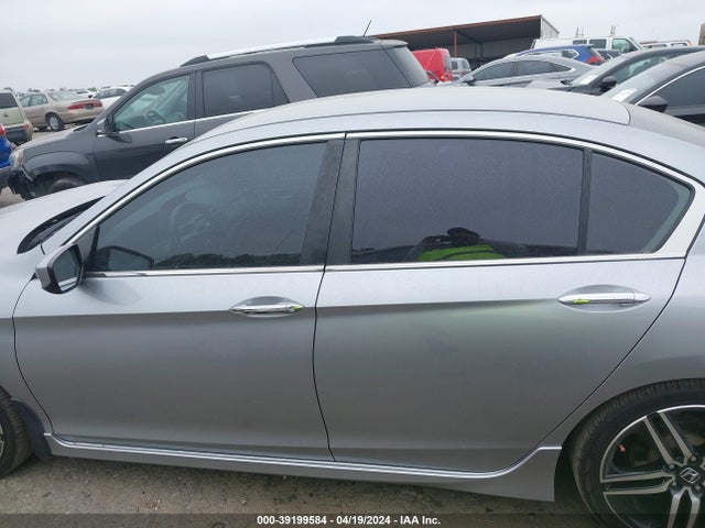 Honda Accord Sport 2017 1HGCR2F55HA201675 Image 14