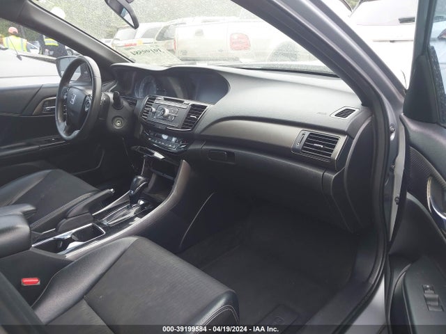 Honda Accord Sport 2017 1HGCR2F55HA201675 Image 5