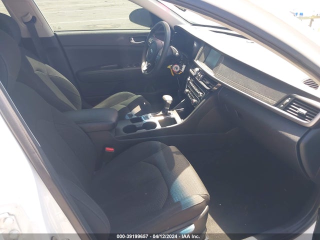 KIA Optima Lx 2018 5XXGT4L31JG216636 Image 5