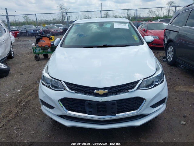 Chevrolet Cruze Ls Auto 2017 1G1BC5SM0H7123306 Image 12