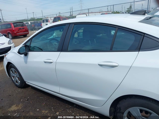 Chevrolet Cruze Ls Auto 2017 1G1BC5SM0H7123306 Image 14