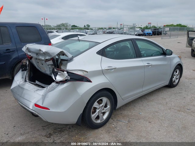 Hyundai ELANTRA SE 2015 5NPDH4AE7FH644621 Image 4