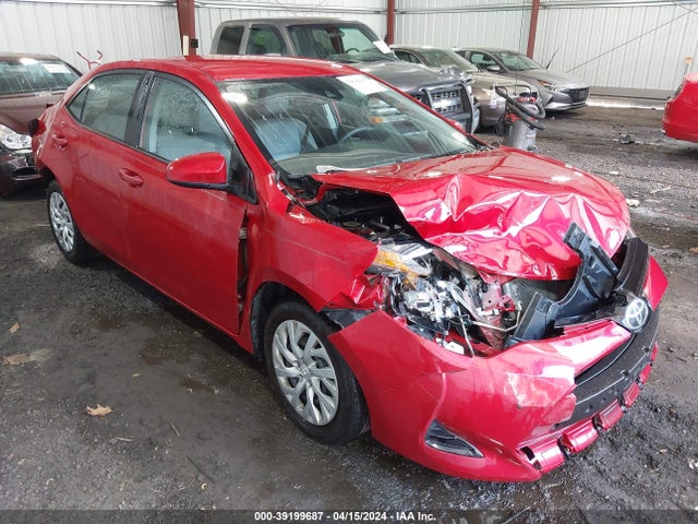 Toyota COROLLA LE 2017 2T1BURHE7HC845012 Image 1