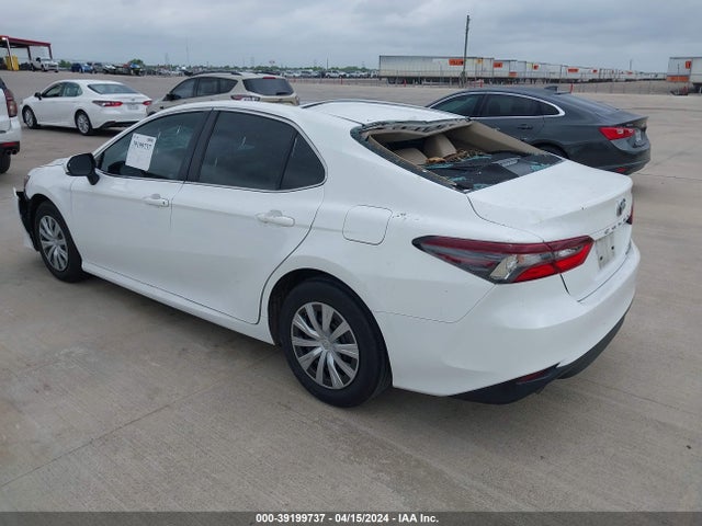 Toyota Camry Le Hybrid 2022 4T1C31AK7NU587447 Image 3