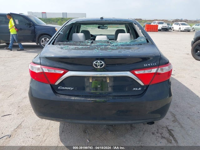 Toyota CAMRY XLE 2016 4T1BF1FK9GU502462 Image 16