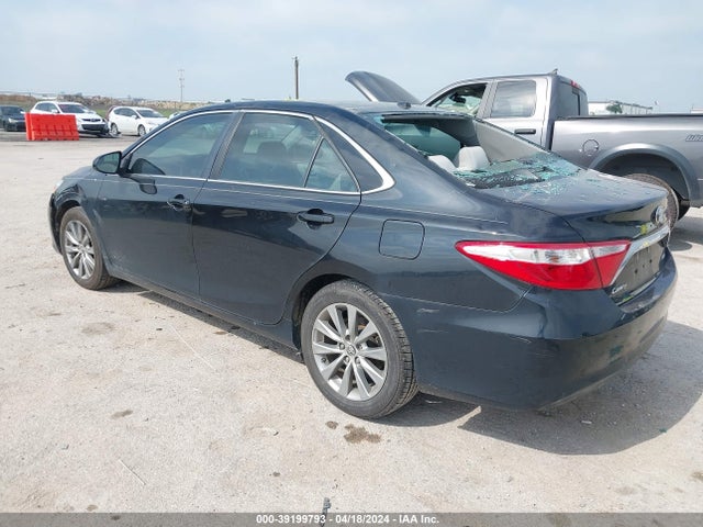 Toyota CAMRY XLE 2016 4T1BF1FK9GU502462 Image 3