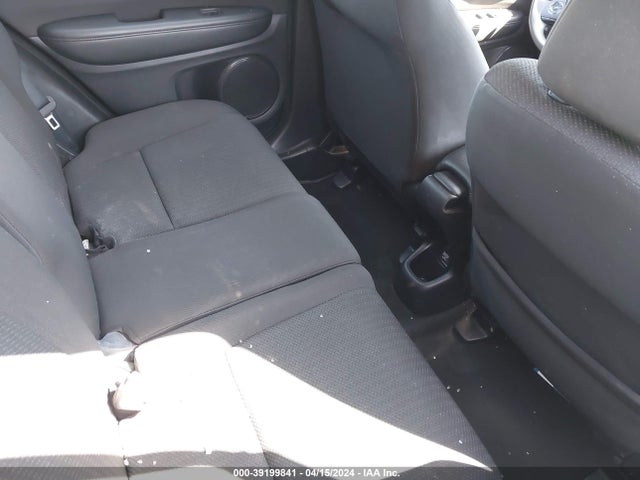Honda HR-V LX 2016 3CZRU6H34GM749155 Image 8