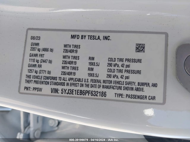 Tesla Model 3 Long Range Dual Motor All-wheel Drive 2023 5YJ3E1EB6PF632186 Image 9