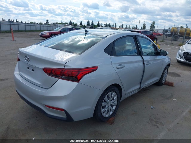 Hyundai ACCENT SE 2021 3KPC24A62ME128710 Image 4