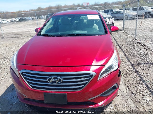 Hyundai SONATA SE 2016 5NPE24AF6GH364284 Image 12