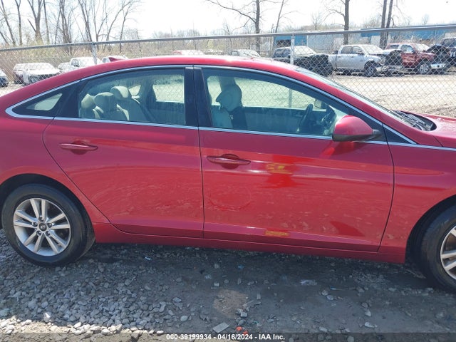 Hyundai SONATA SE 2016 5NPE24AF6GH364284 Image 13