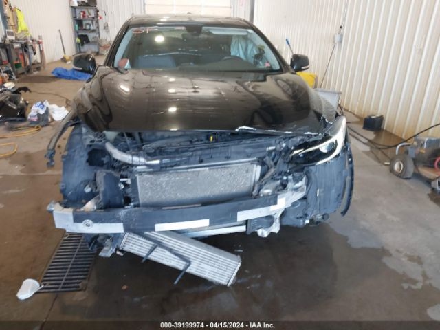 SJKCH5CP9HA035425 Infiniti Qx30 Luxury