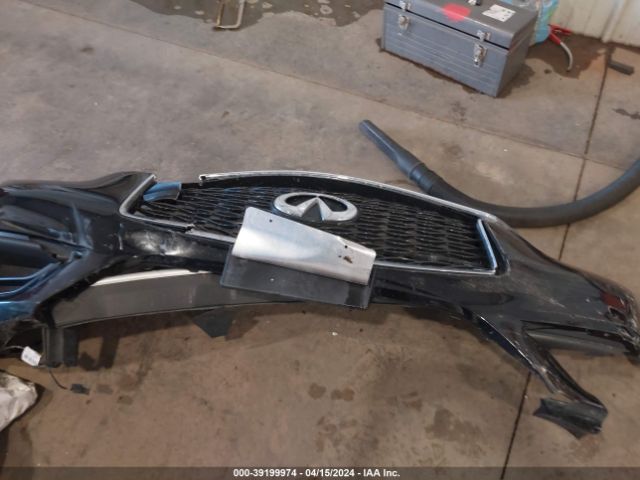 SJKCH5CP9HA035425 Infiniti Qx30 Luxury