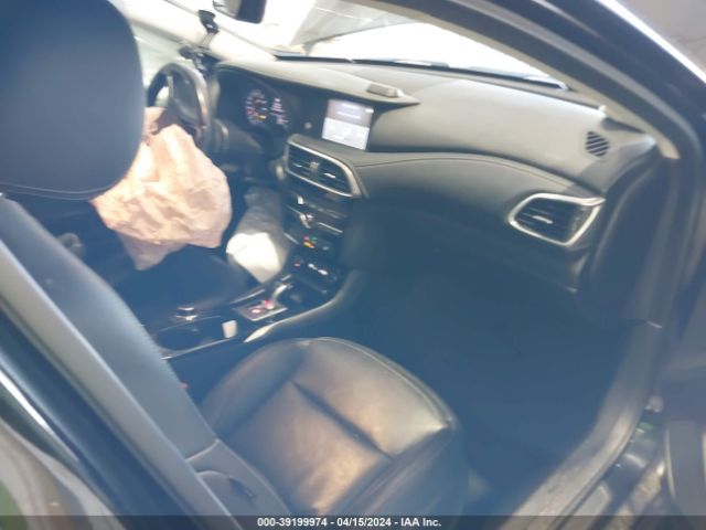 SJKCH5CP9HA035425 Infiniti Qx30 Luxury